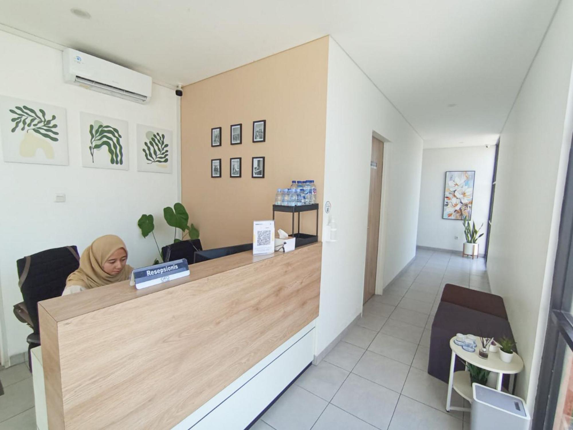 Ofo Kost Premium Kampung Inggris Pare Syariah Mitra Reddoorz Hotel Екстериор снимка