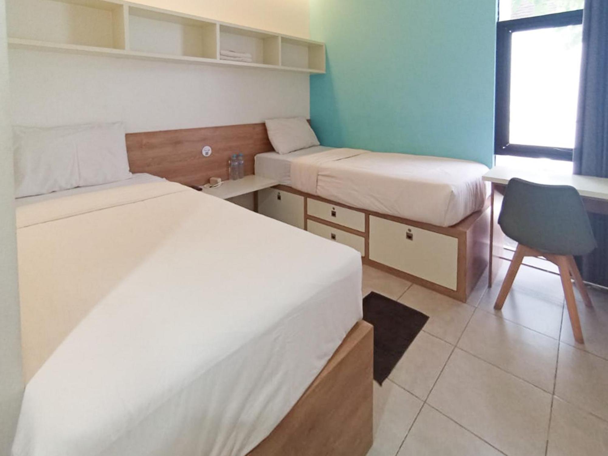 Ofo Kost Premium Kampung Inggris Pare Syariah Mitra Reddoorz Hotel Екстериор снимка