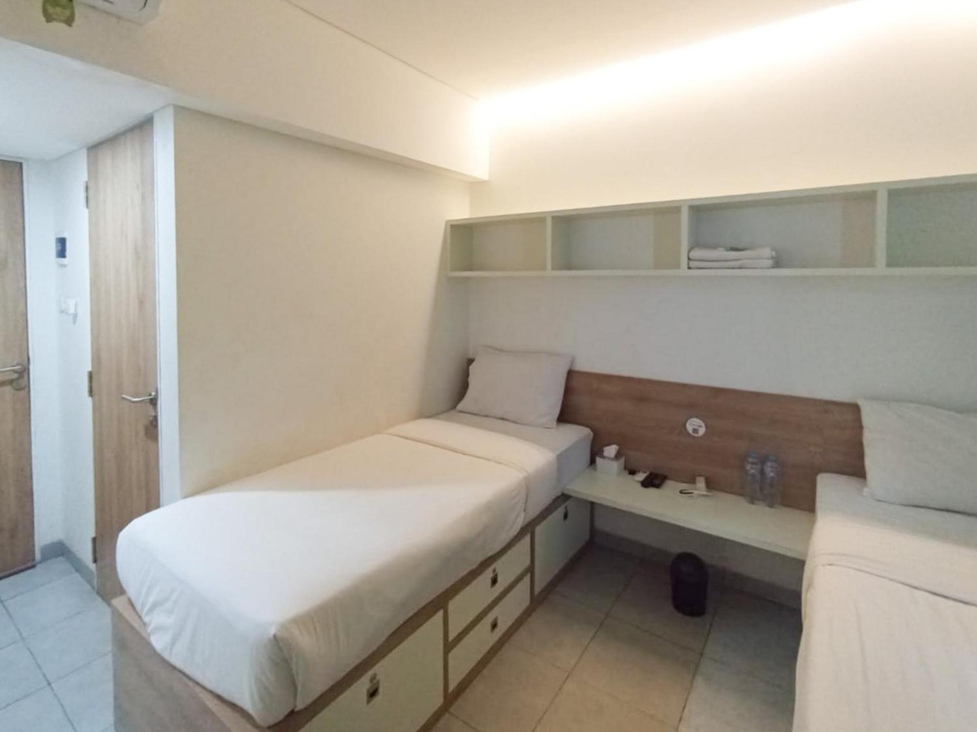 Ofo Kost Premium Kampung Inggris Pare Syariah Mitra Reddoorz Hotel Екстериор снимка