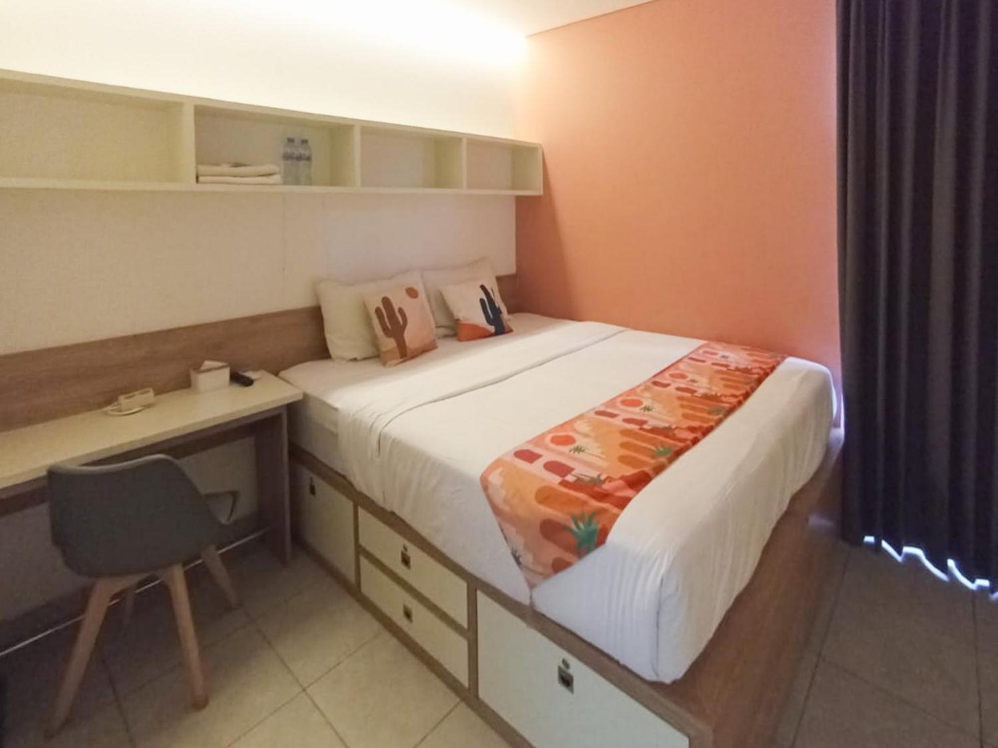 Ofo Kost Premium Kampung Inggris Pare Syariah Mitra Reddoorz Hotel Екстериор снимка