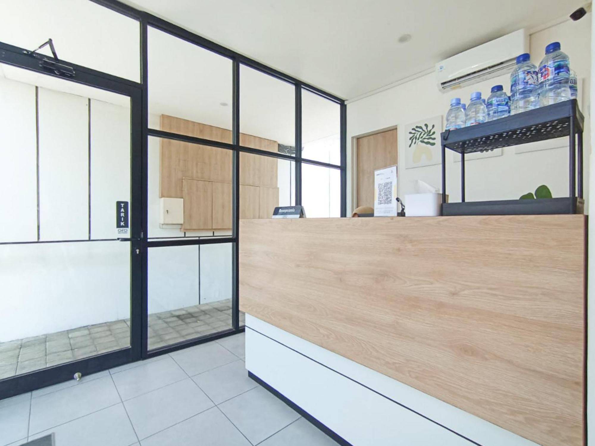 Ofo Kost Premium Kampung Inggris Pare Syariah Mitra Reddoorz Hotel Екстериор снимка