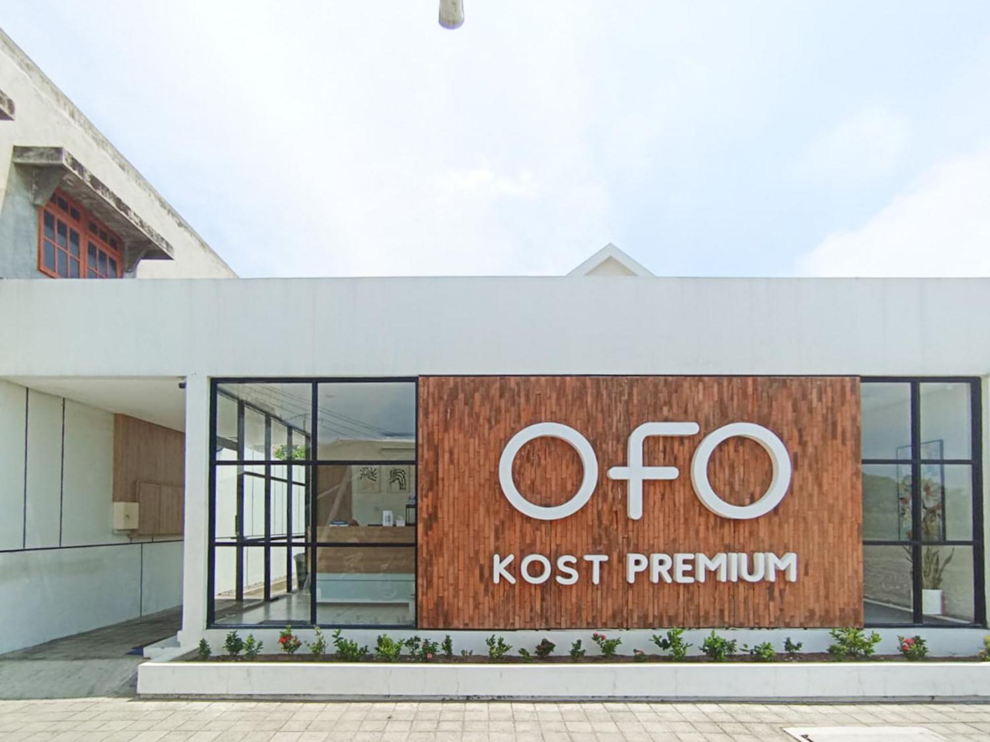 Ofo Kost Premium Kampung Inggris Pare Syariah Mitra Reddoorz Hotel Екстериор снимка