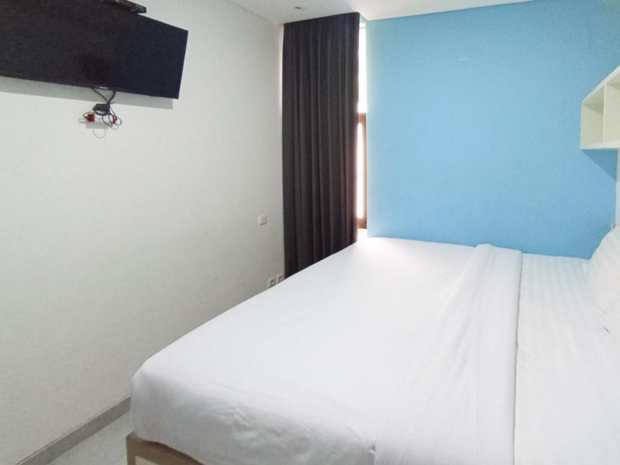 Ofo Kost Premium Kampung Inggris Pare Syariah Mitra Reddoorz Hotel Екстериор снимка
